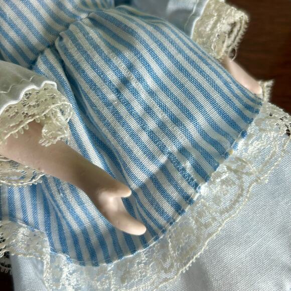 Vintage Porcelain Doll in Blue and White Dress – 8” Tall - Picture 4 of 14